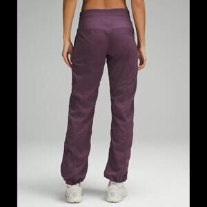 Lululemon Dance Studio Mid-Rise Pant *Full Length Grape Thistle Size 2